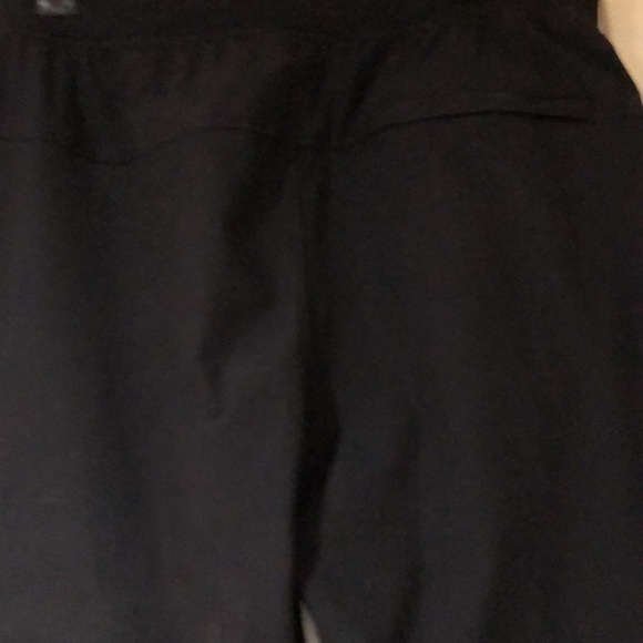 Preowned Lululemon joggers Large black - Picture 3 of 5